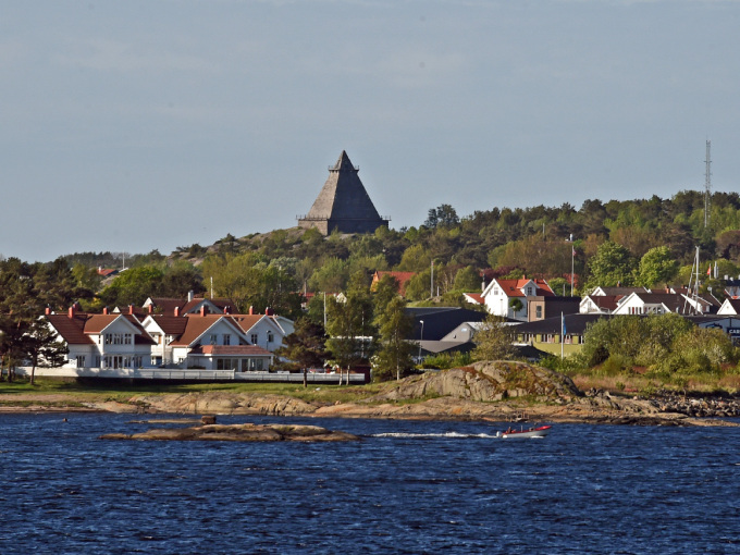Sjømennenes minnehall ligger med utsikt over havet utenfor Stavern. Foto: Sven Gj. Gjeruldsen, Det kongelige hoff
